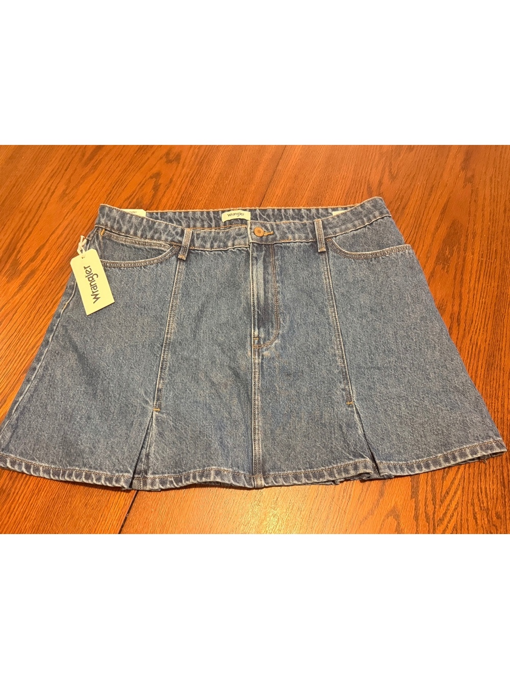 NWT Women’s Wrangler Pleated Denim Jean Mini Skirt 33” Western Country Concert